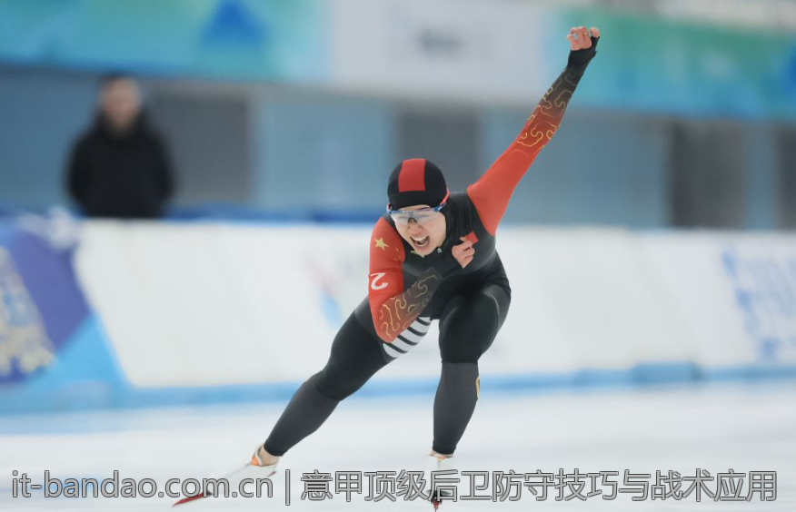 意甲顶级后卫防守技巧与战术应用